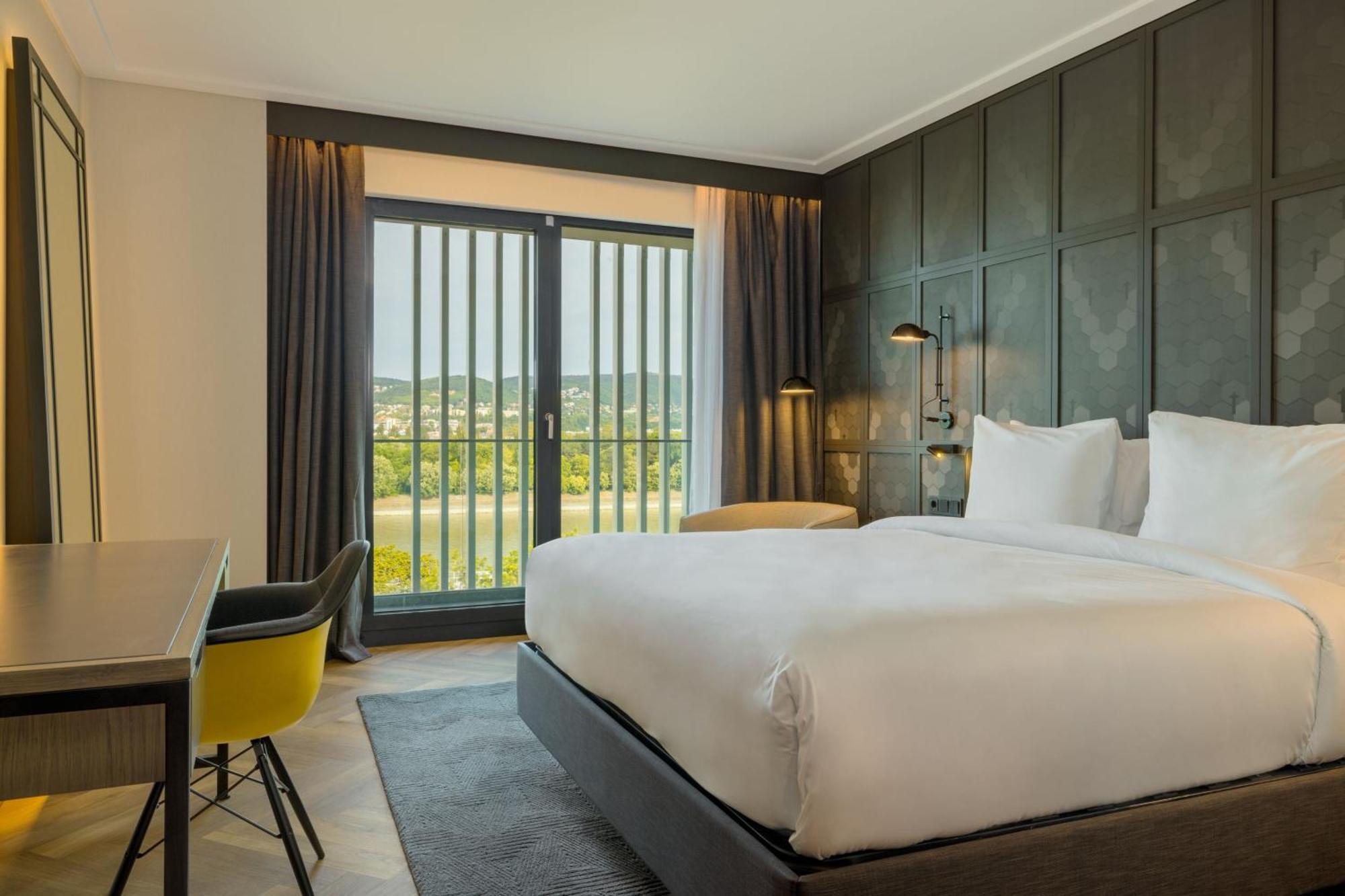 Four Points By Sheraton Budapest Danube Extérieur photo